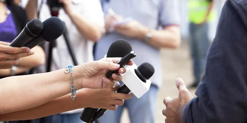 Jurnalisti - presa - FOTO Shutterstock 