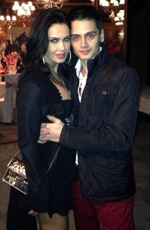
    Oana Zăvoranu (FOTO FACEBOOK)  