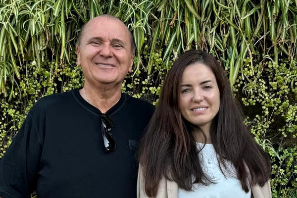 Partenera omului de afaceri Nick Rădoi s-a stins din viață. Cine era Mădălina Apostol