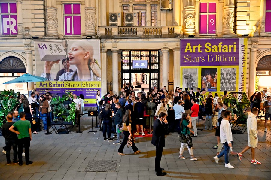 Art Safari Stars Edition s-a deschis din 29 septembrie. Poveștile de noapte ale Bucureștiului și primul design show adus din Londra FOTO