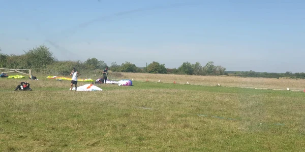 Accident cu parapanta la un campionat european din Cisnădie Sibiu Foto turnulsfatului ro jpeg