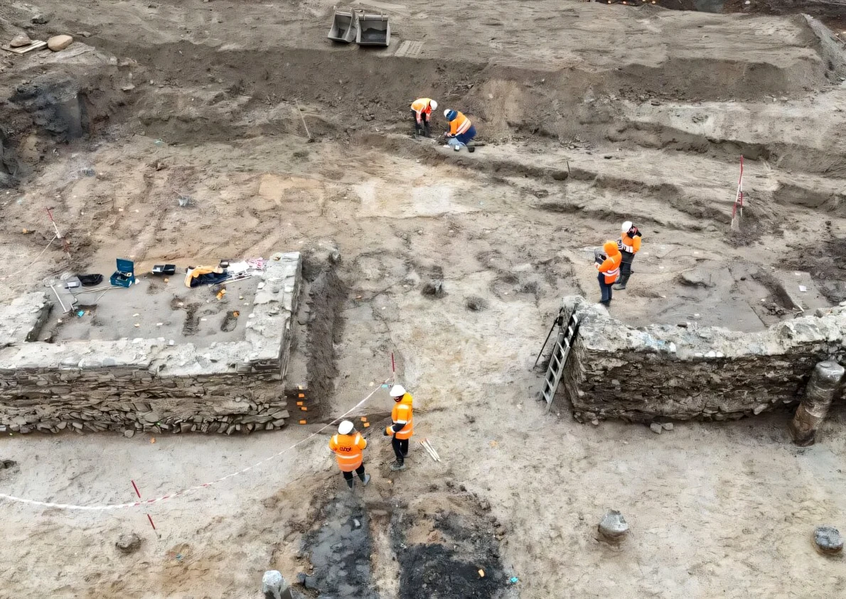 O mare baie romană, descoperită în orașul Nijmegen din Țările de Jos (© Radboud University)