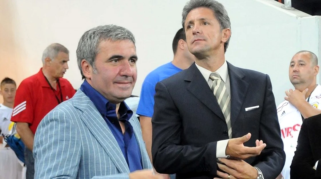 Hagi și Popescu acționează ca o echipă   FOTO Sportpictures