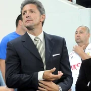 gica hagi gica popescu foto sportpictures jpeg