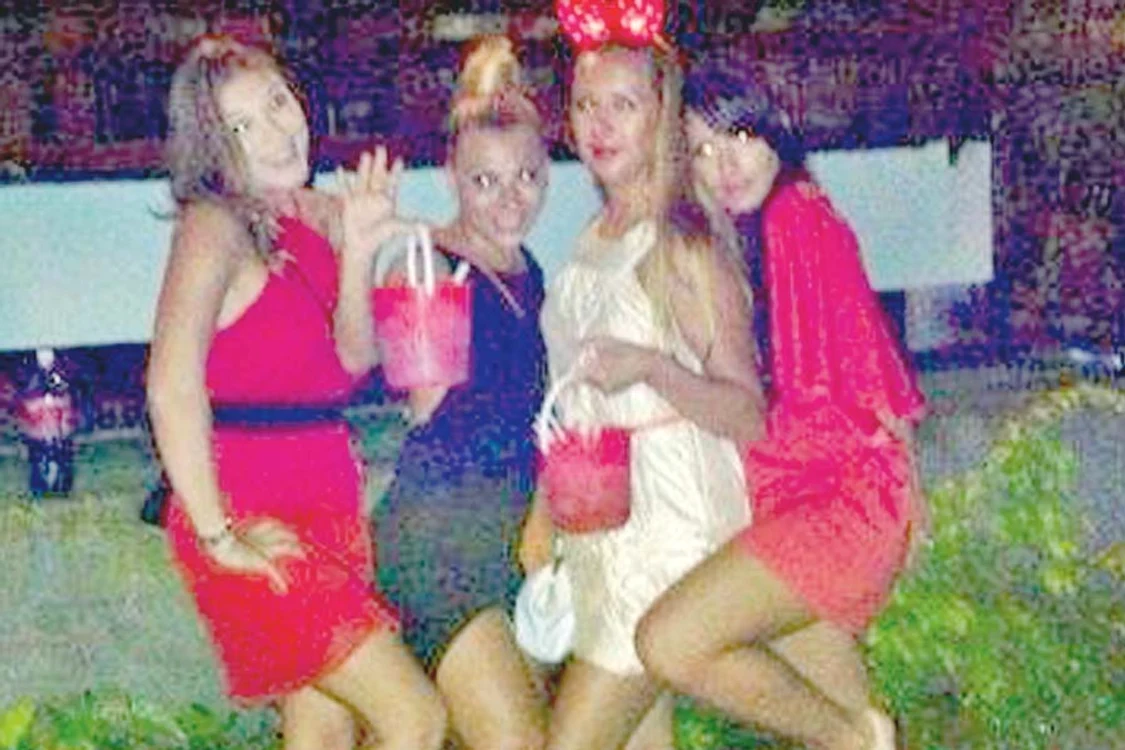 Monica Roşu, distracție în Thailanda