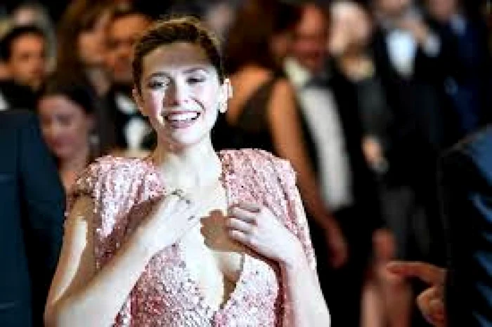 Elizabeth Olsen, la premiera The Square de la Cannes