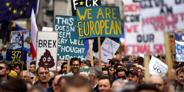 Marş anti-Brexit - Londra - Marea Britanie / FOTO EPA - EFE / 23 mar 2019