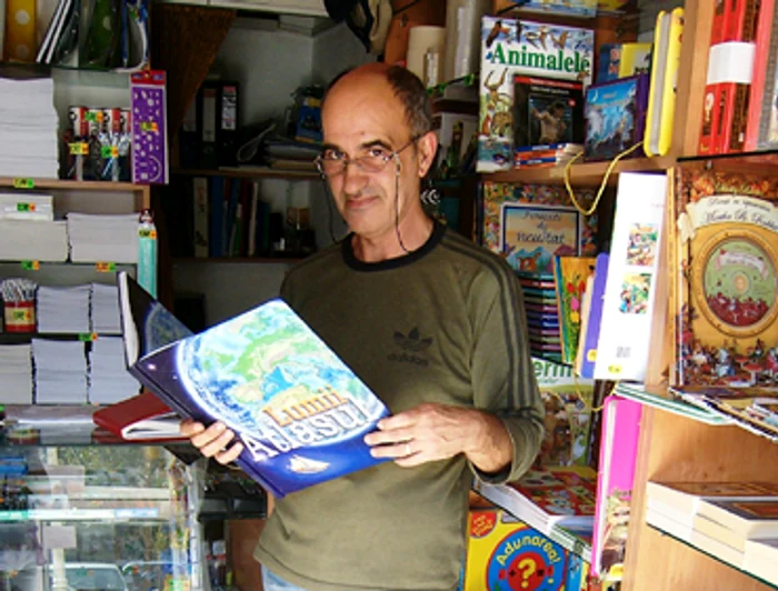 Ploieşti: Eugen Feher are o librărie care “bate” supermarketurile