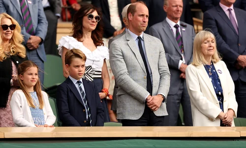 Prințul William alături de George și Charlotte jpg