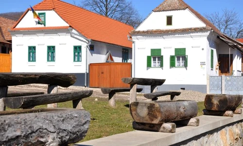 1 63261 original jpg jpeg