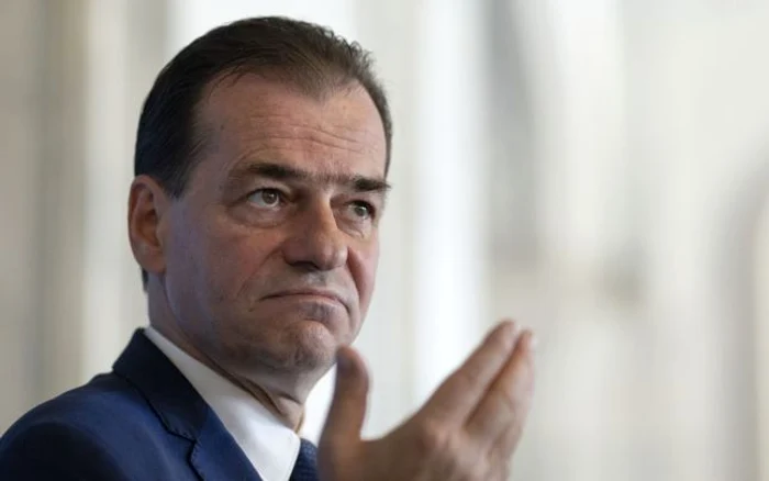 Ludovic Orban ar vrea el o dezbatere împotriva Vioricăi Dăncilă, suplinindu-l astfel pe Klaus Iohannis.FOTO Ilona Andrei