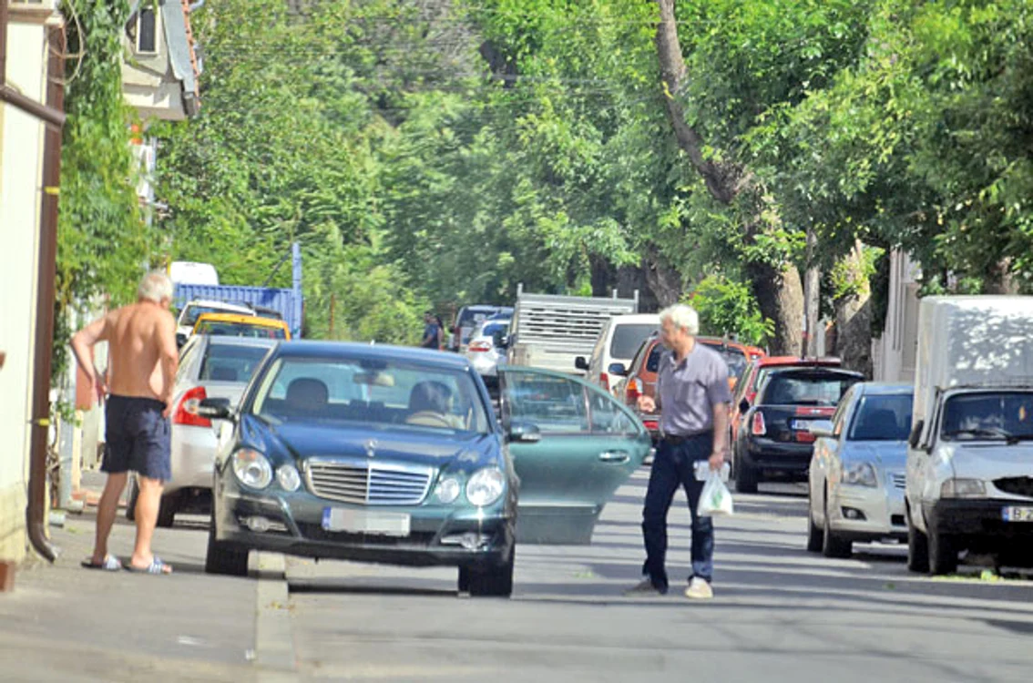 Cântăreţul a fost la părinţi,  de unde a plecat cu mâncare  la pachet şi cu maşina spălată