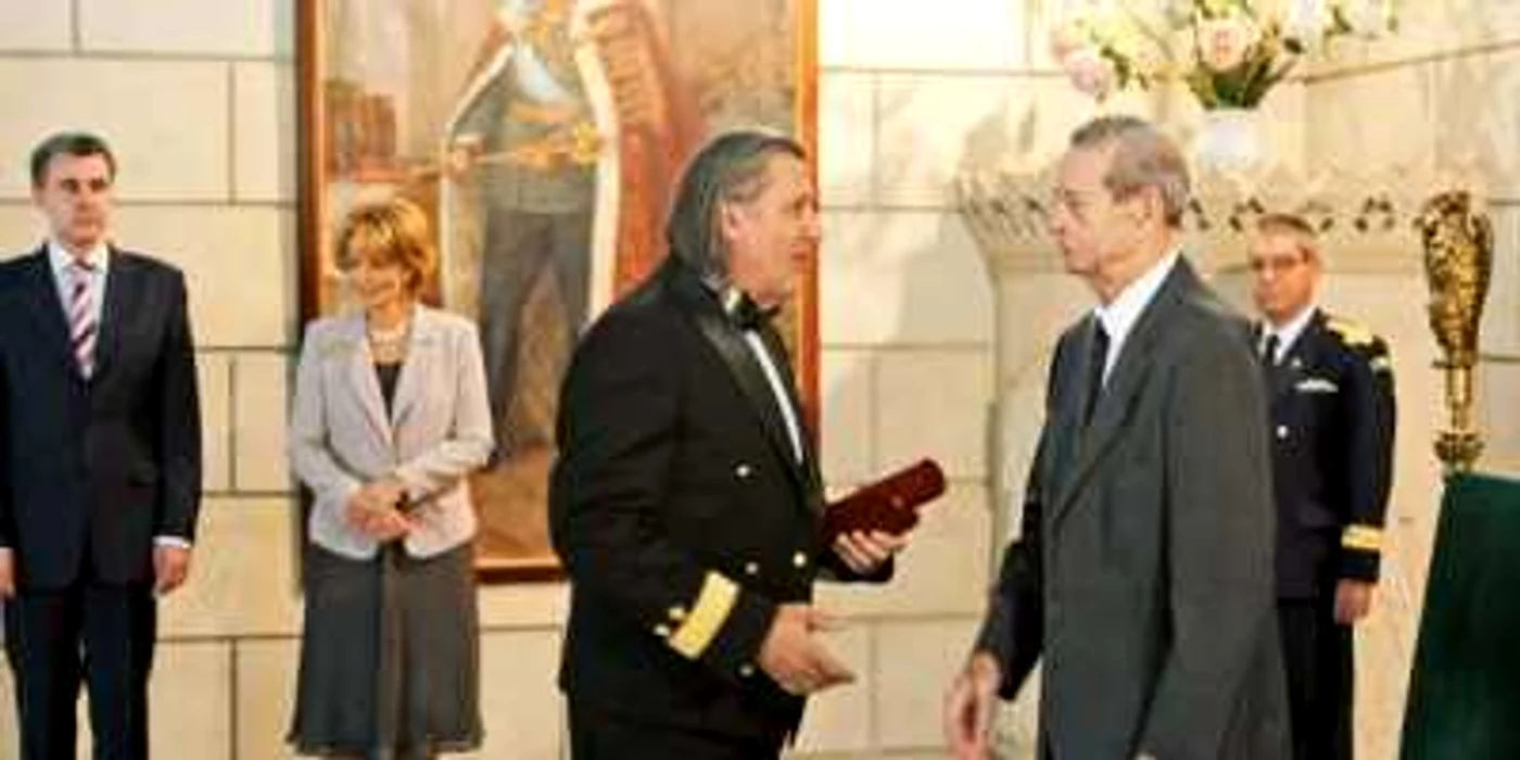 Ilie Năstase a primit emoţionat Decoraţia Regală „Nihil Sine Deo“   