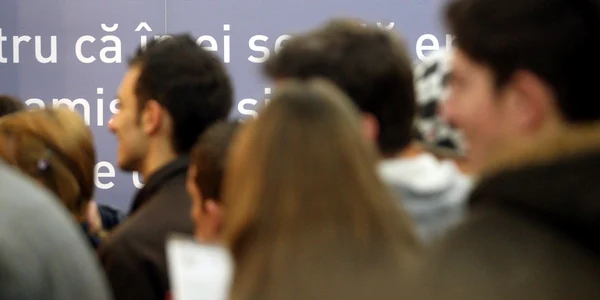 81% dintre români cred că ţara merge într-o direcţie greşită