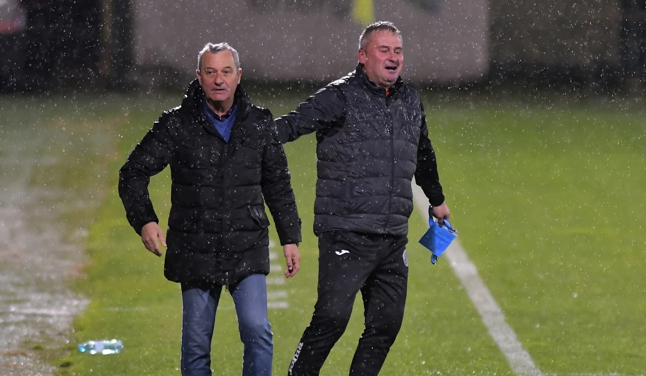 John Ene (dreapta) a murit, la doar 52 de ani (FOTO: Sportpictures)