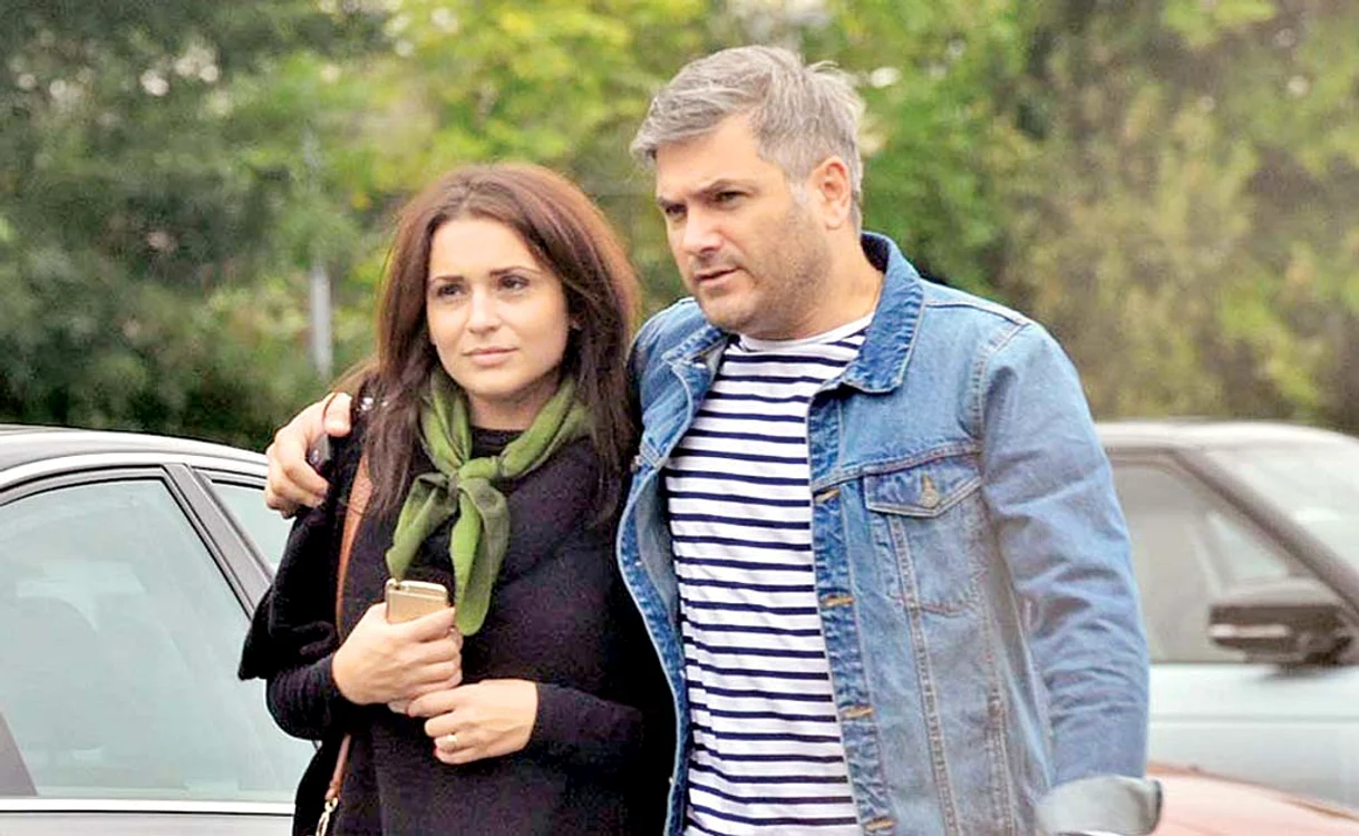 baza mircea radu si sotia jpeg