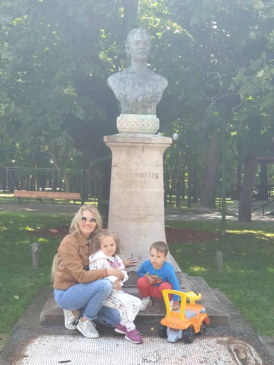 17 mirela vaida vacanta cu copiii in moldova natala targu frumos 9 jpg jpeg