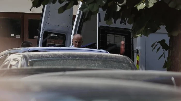 
    Bogdan Olteanu este arestat pentru 16 zile  