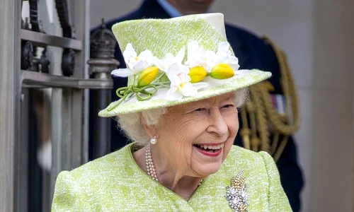 2 regina foto intro jpg jpeg