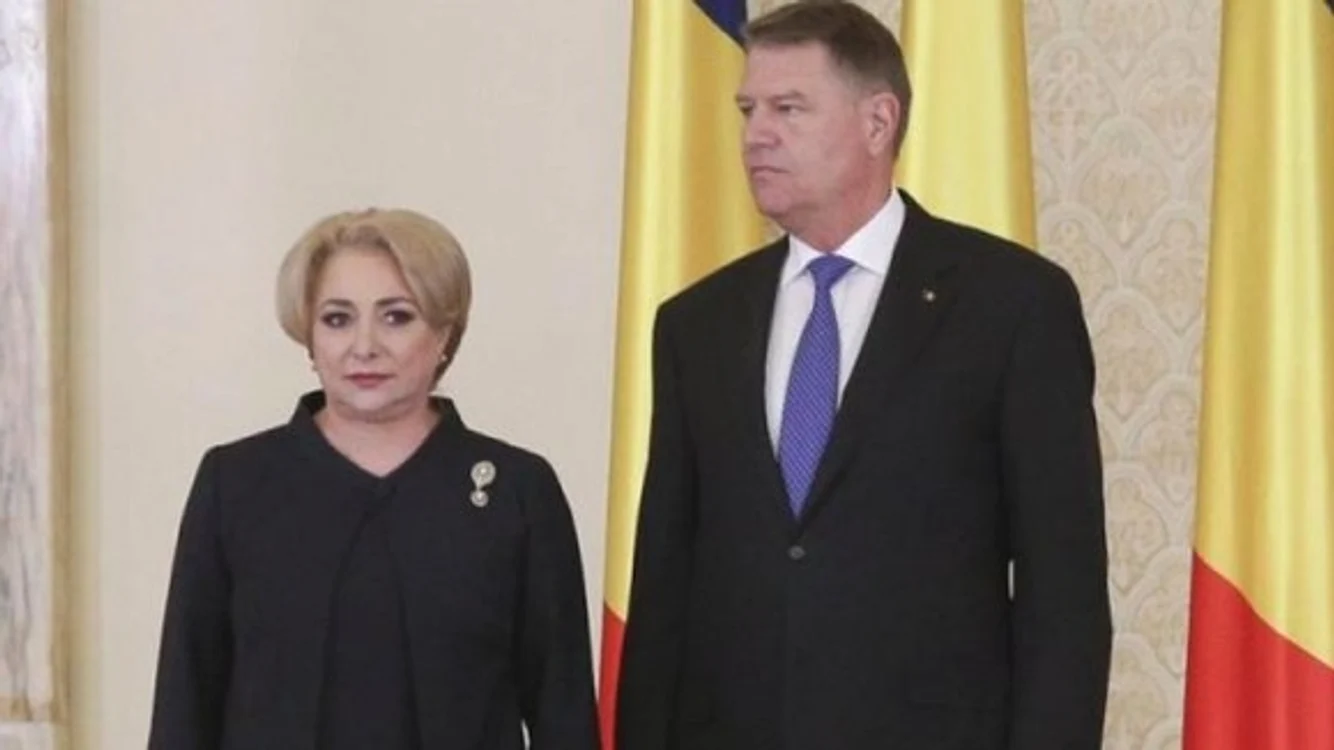 
    Premierul Viorica Dăncilă l-a reclamat pe președintele Klaus Iohannis la Curtea Constituționalăfoto: arhiva Click!  