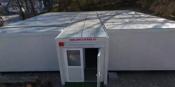 Spitalul Modular pentru suspecţii de COVID - 19 din cadrul Spitalului de Pneumoftiziologie Constantin Anastasatu Mihăeşti - primul ansamblu modular din Vâlcea Foto Adevărul