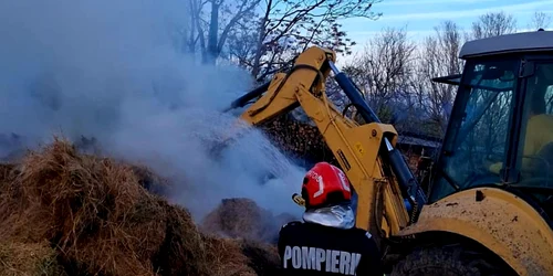 incendiu in localitatea Hulubeşti, Giurgiu foto IGSU jpg