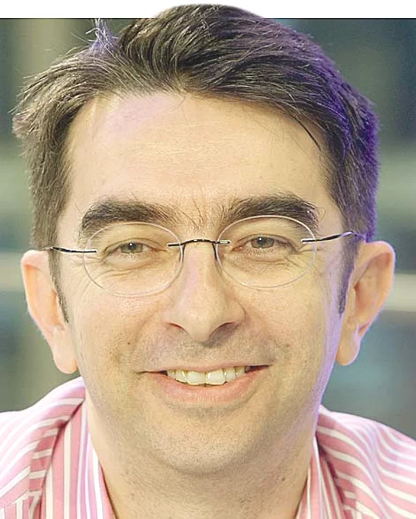 
    Mihai Găinuşă  