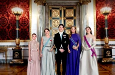 Prințul Christian cu prințesele PNG