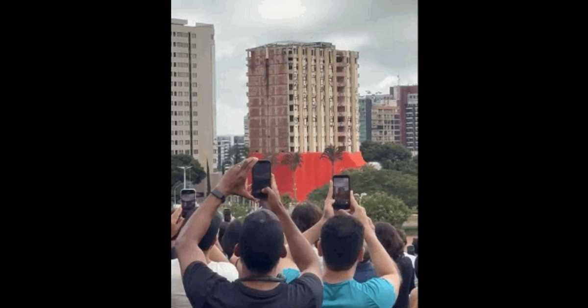 Torre Incare Momentul spectaculos în care cel mai vechi hotel de lux din Brazilia ...
