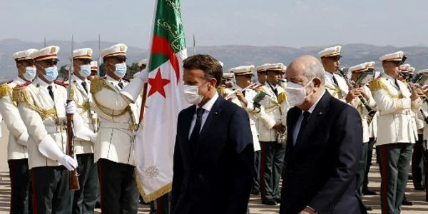  Emmanuel Macron și Abdelmadjid Tebboune AFP
