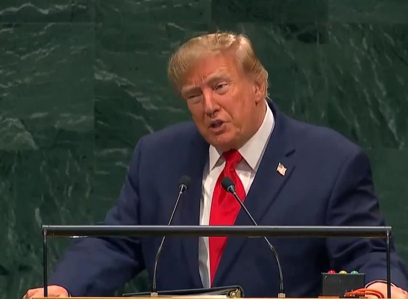 Trump cere țărilor membre să se retragă din Curtea Penală Internațională