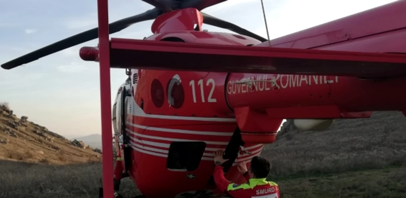 A fost solicitată şi intervenţia unui elicopter SMURD. FOTO arhivă IGSU