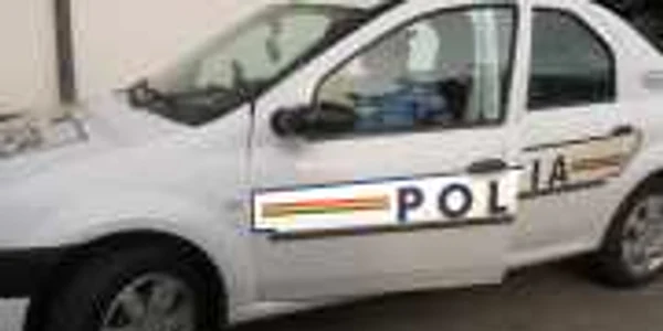 Poliţiştii au întocmit dosar penal 