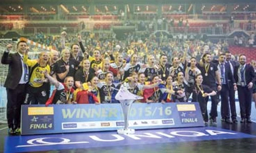 16 sport csm bucuresti   gyori eto 2042 jpeg