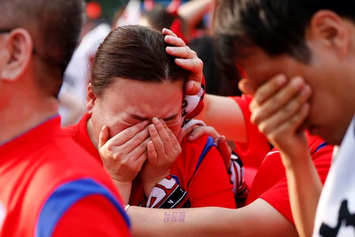 Coreenii au plâns ca nişte copii în urma prestaţiei favoriţilor