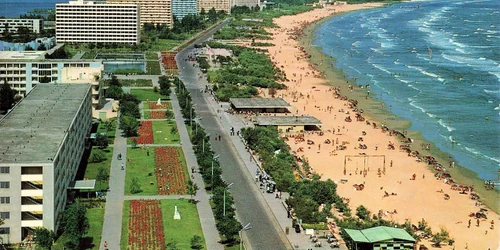 Stațiunea Mamaia în comunism  Sursa Delcampe (22) jpg