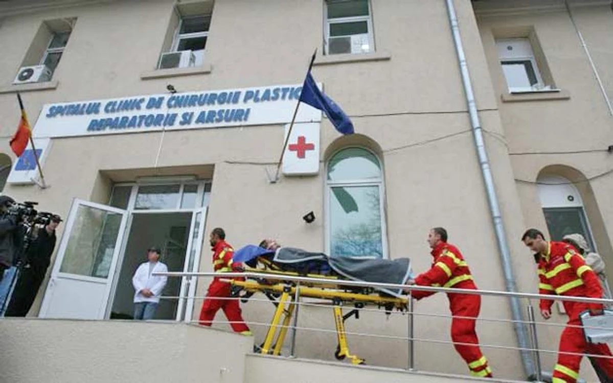 Managerii de spitale trebuie să se ocupe exclusiv de unitățile medicale pe care le conduc cel puțin până la ora 16.00