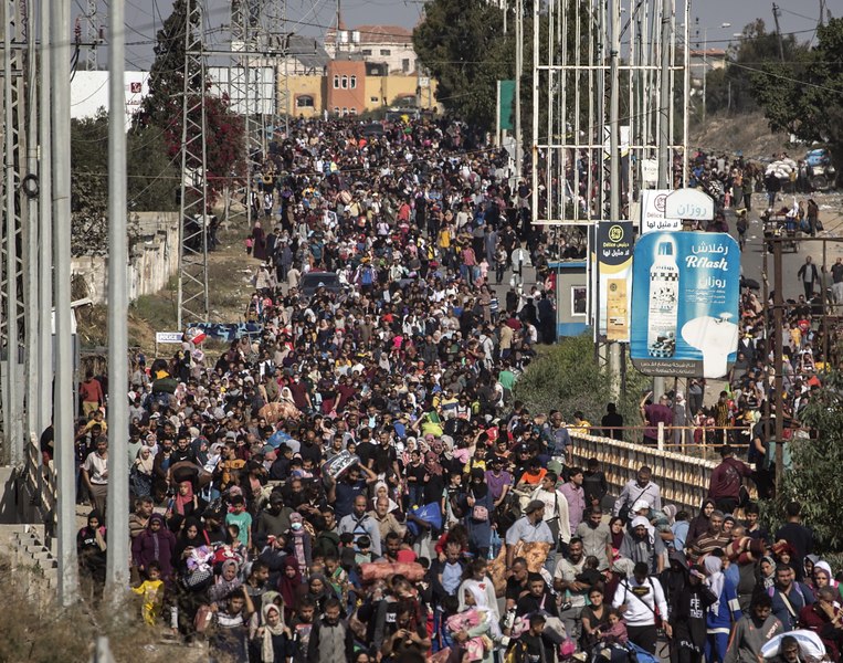Lunetişti israelieni au tras asupra unui spital din oraşul Gaza, susține Semiluna Roşie palestiniană