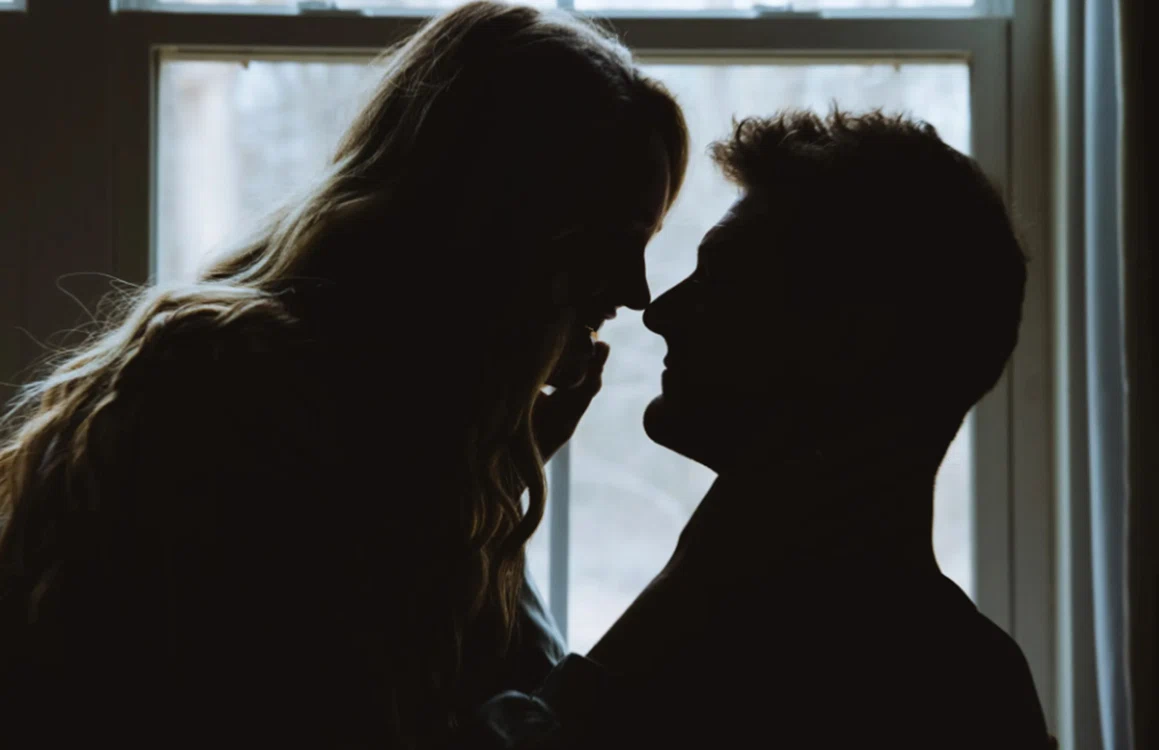 Situationship, noul tip de relație fără angajament este tot mai populară și în România 