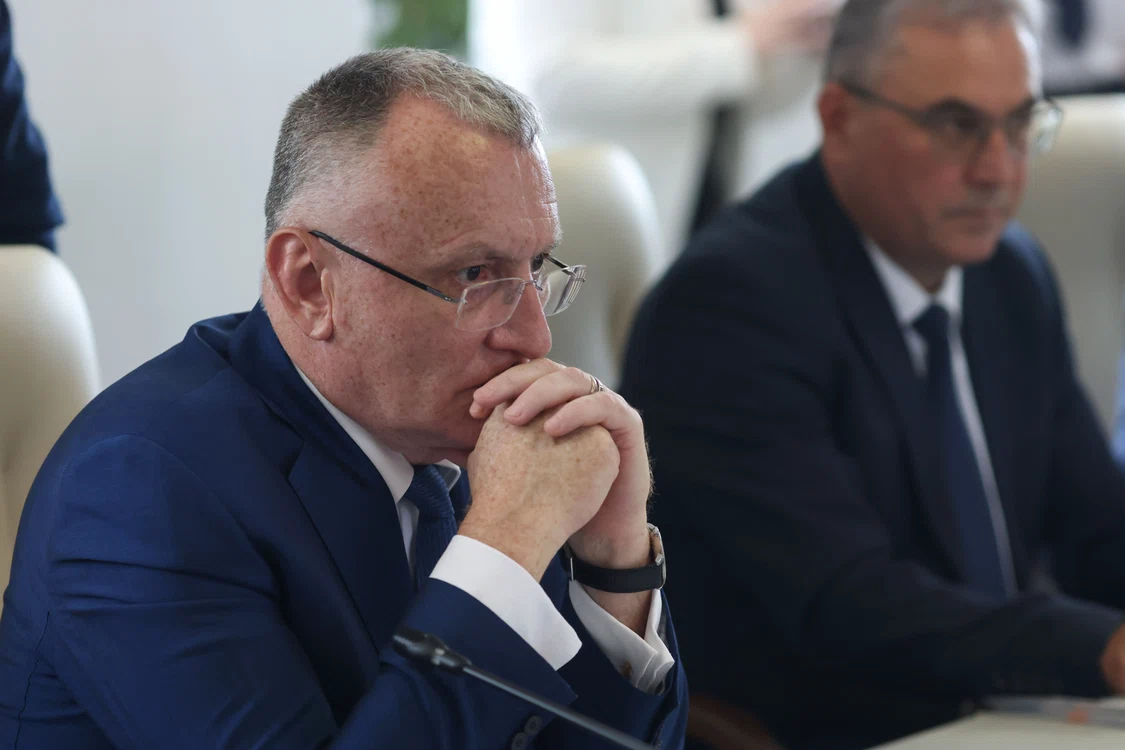 Audierea în comisiile de specialitate a miniștrilor desemnați pentru a face parte din guvernul condus de Adrian Veștea, la Palatul Parlamentului din București, 22 iunie 2026. Inquam Photos / George Călin
