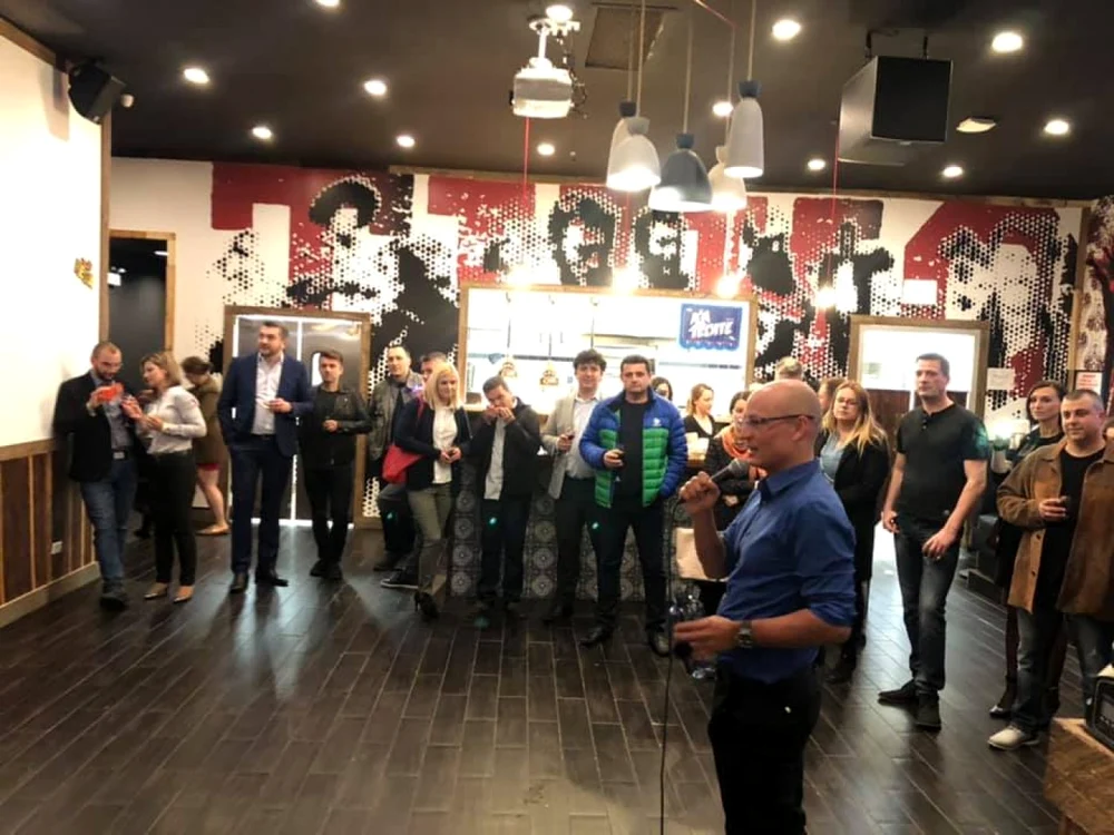 Mihai Lehene a prezentat proiectul comunităţii de români din Chicago FOTO Arhivă personală Mihai Lehene