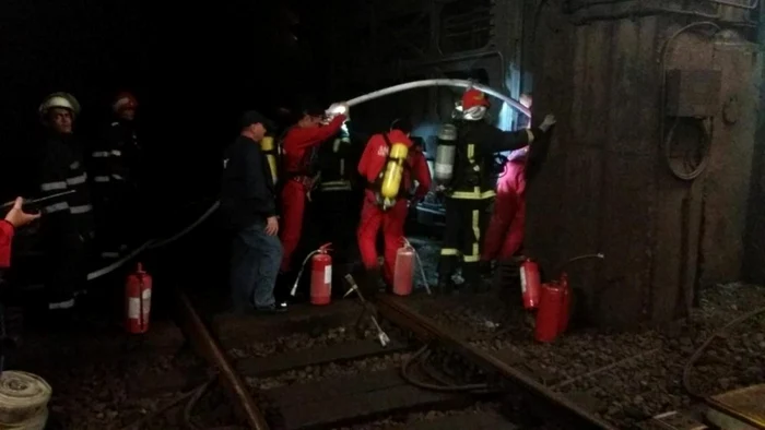 pompieri metrou Eroii Revolutiei