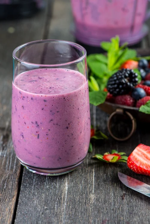 rp smoothie cu fructe de padure 40547336 xxl jpg jpeg