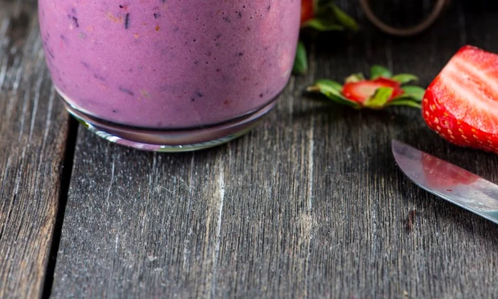 rp smoothie cu fructe de padure 40547336 xxl jpg jpeg