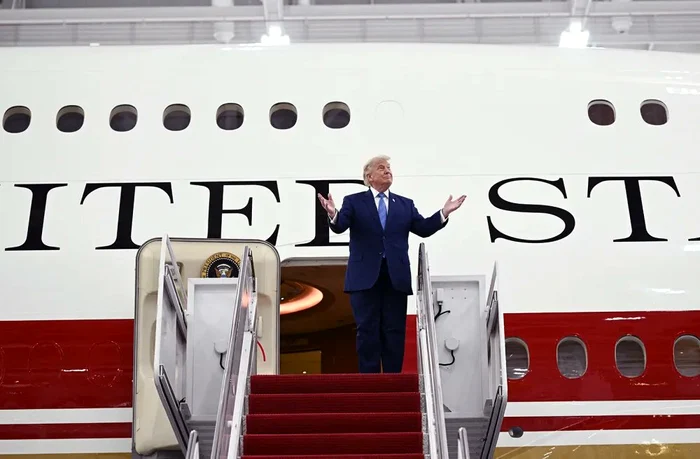 Președintele Donald Trump, la plecarea spre Ankara/FOTO:X
