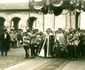 Regina Maria și celebrul ei safir la Încoronarea lui Ferdinand ca Rege al Romaniei Mari de la 15 octombrie 1922. FOTO: Casa Regală