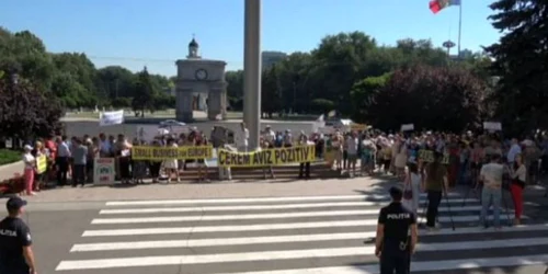 protest guvern foto agora.md