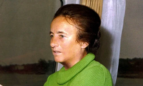 Imaginea Elenei Ceaușescu din presa postdecembristă: Femeia fără cultură, arogantă și nemiloasă jpeg