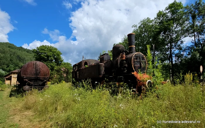 Locomotivă de apocă în petroșani. Foto: Daniel Guță