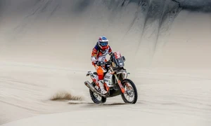 mani gyenes etapa 1 desertul atacama dakar 2019 foto rallyzone cristiano barni01 jpeg